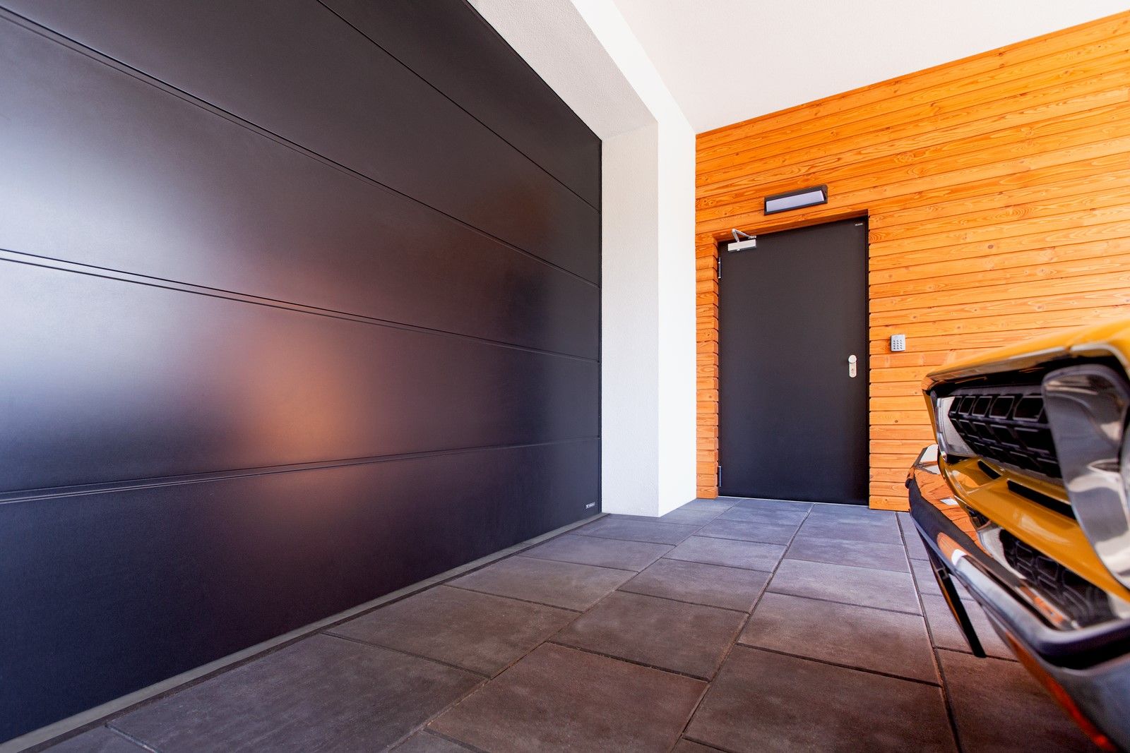 ECO technical door; UniTherm sectional garage door