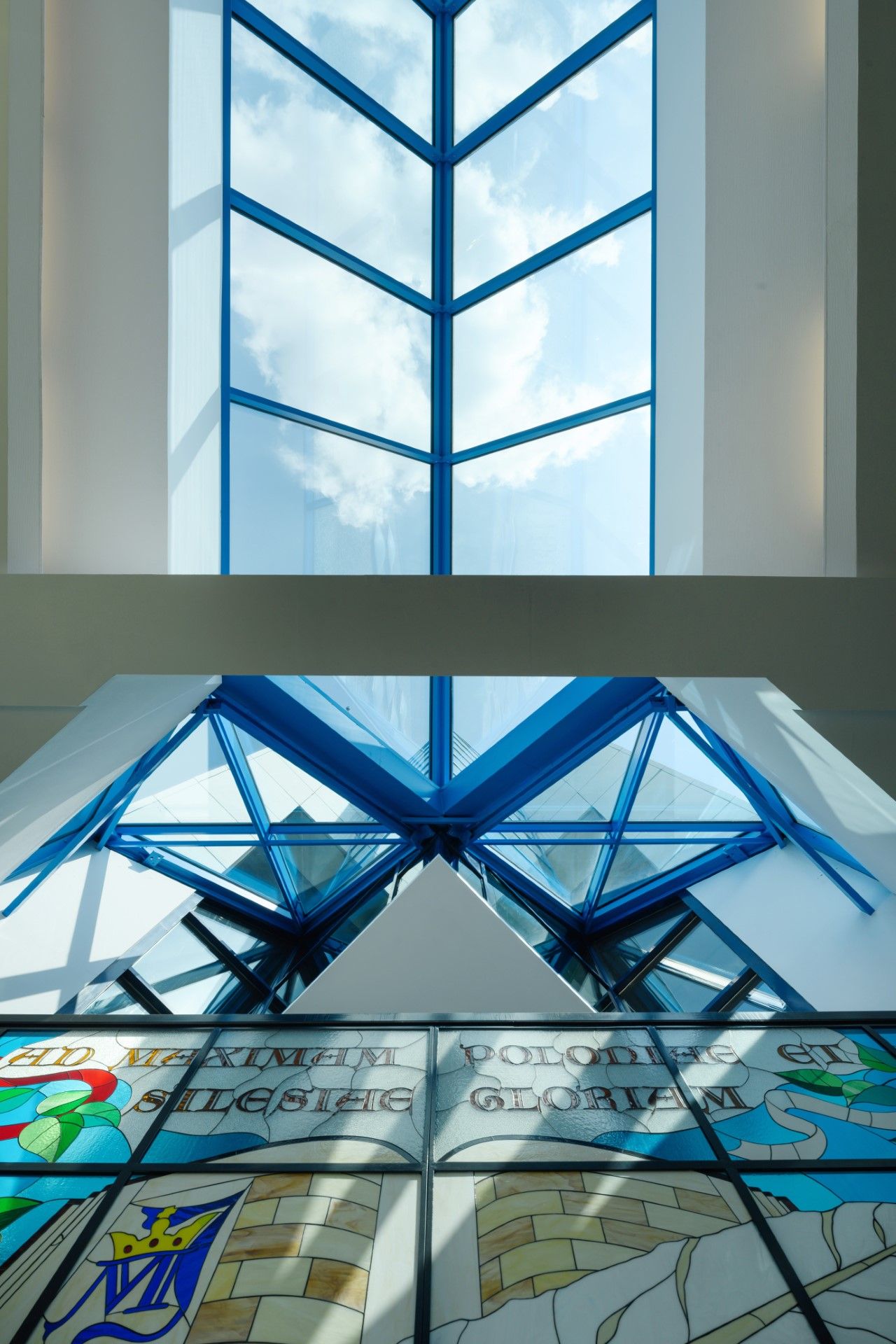 MB-SR50N HI+ Glazing System