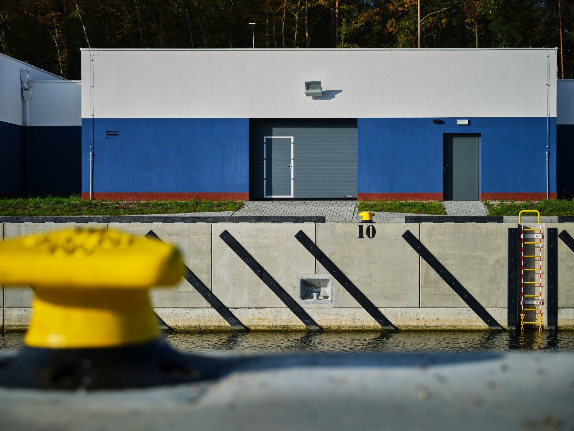 Garage doors in Nowy Świat Seaport, Vistula Spit