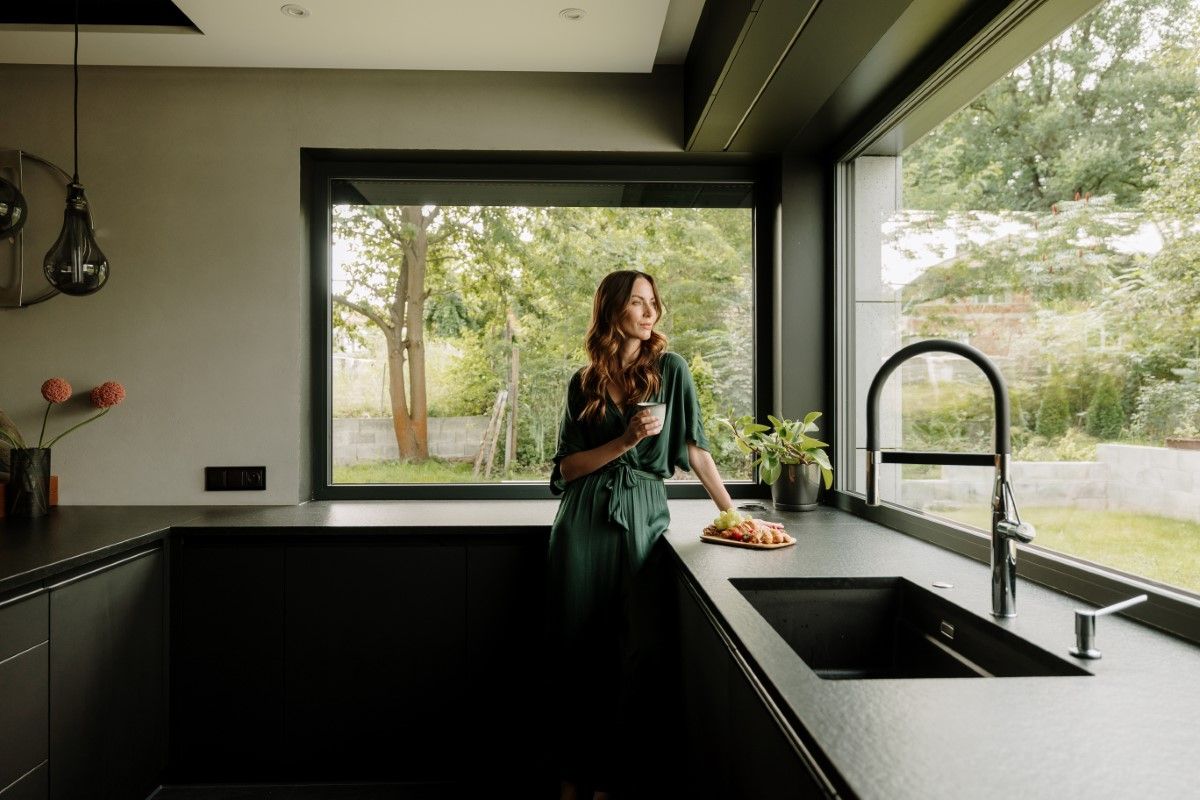 Window fogging - how to prevent it?