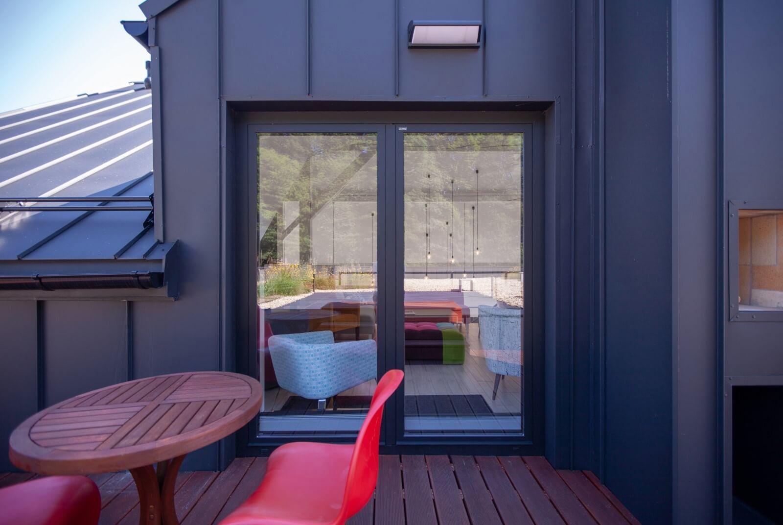 FUTURO balcony door